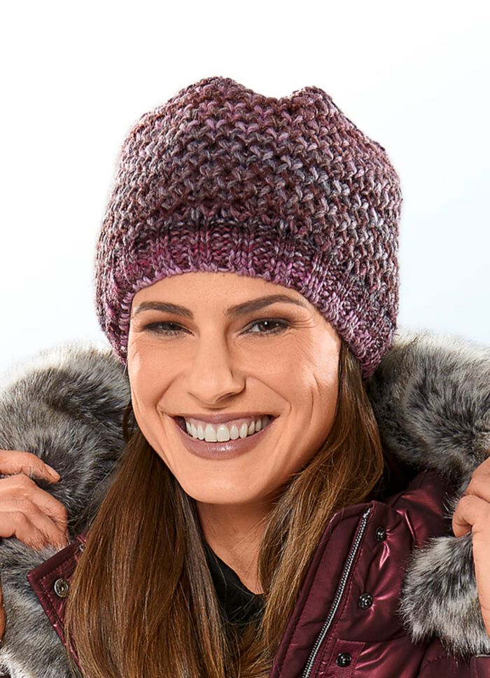 Interessante grofgebreide muts BORDEAUX-ROZE
