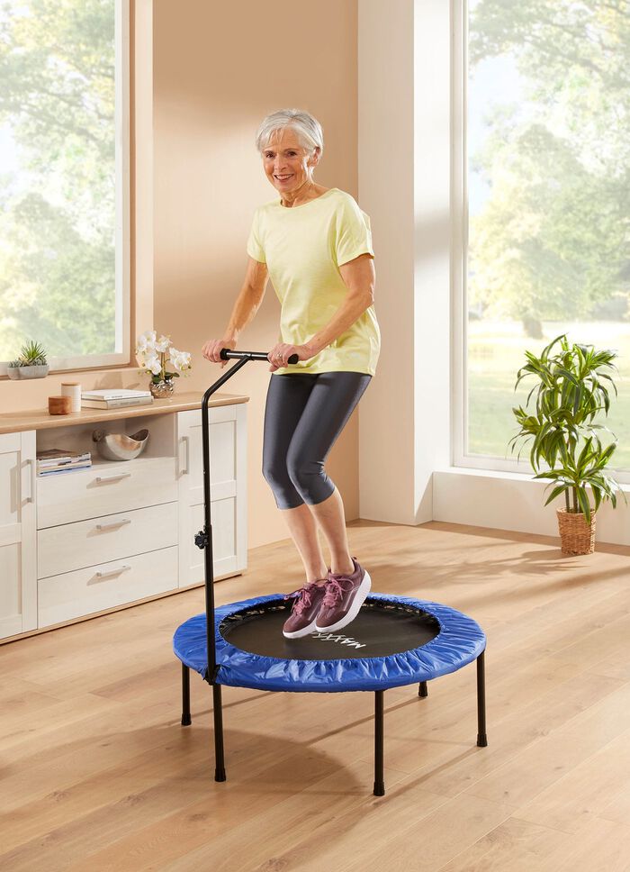 Trampoline met in hoogte verstelbare handgreep 