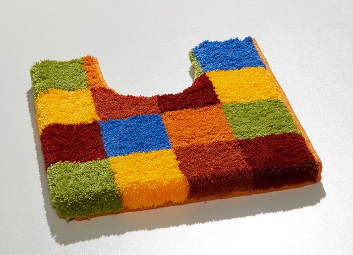 Badkamerset met kleurrijk design van Grund 