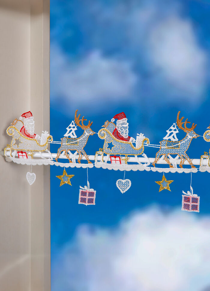 Paalversiering Kerstman gemaakt van Plauenkant