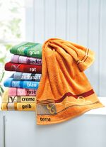 Badstof serie met elegante geborduurde rand van Dyckhoff 