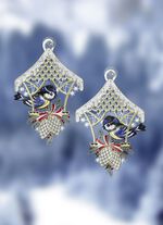 Raamdecoratie, set van 2 van echt kantwerk uit Plauen 