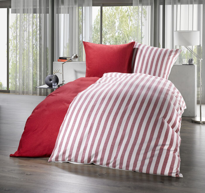 Gezellige flanellen beddengoedset ROOD