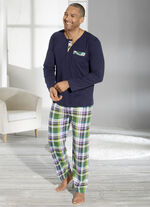 Pyjama met knoopsluiting, opgezet borstzakje en ruitjesdessin 