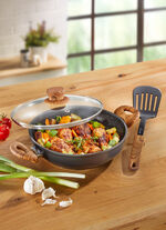 Serveerpan met krasvaste “STONELINE®” antiaanbaklaag 