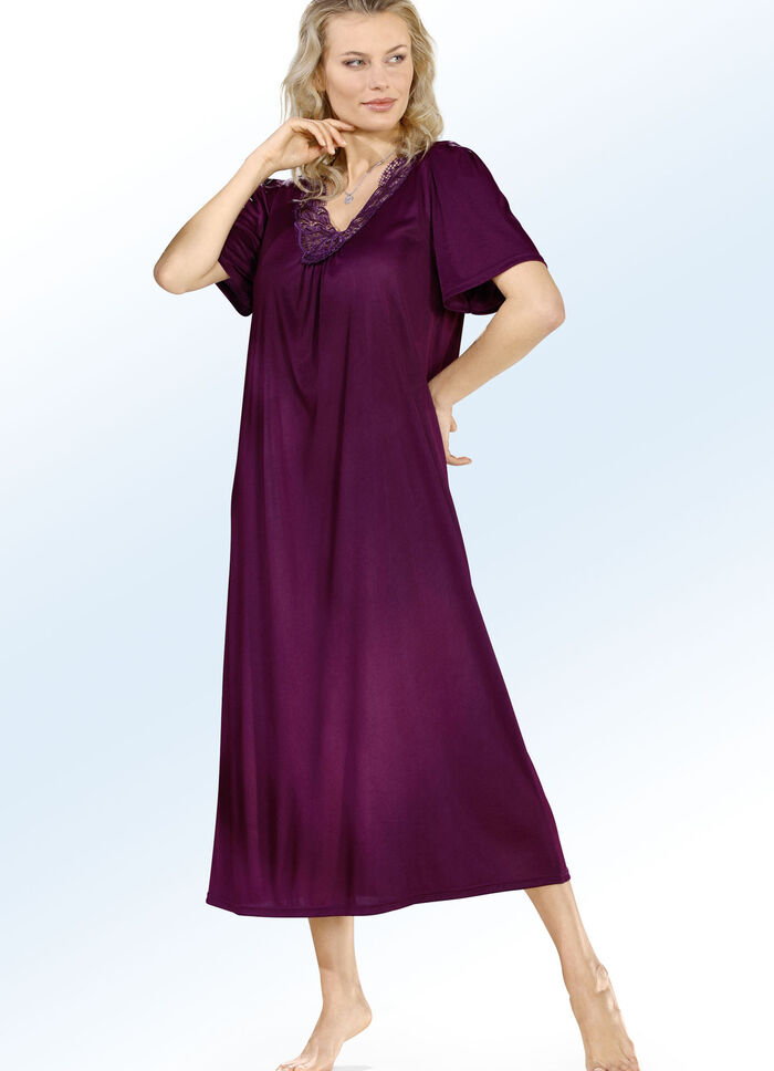 Nachthemd met plooien en kant AUBERGINE