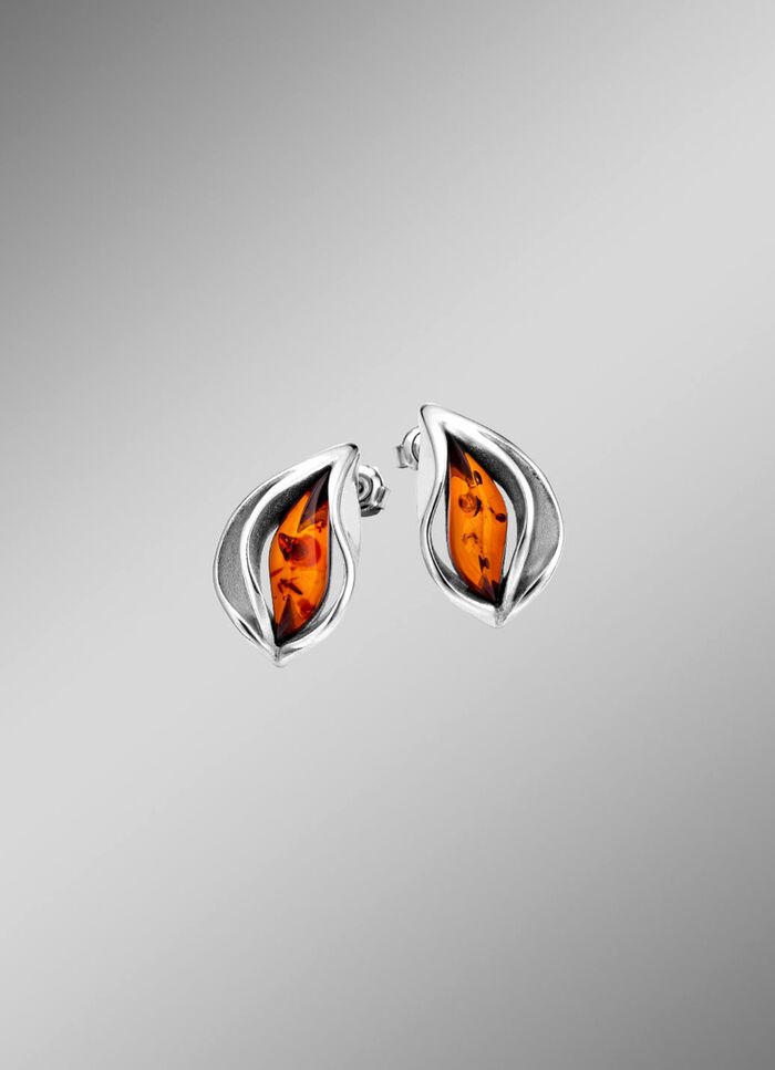 Tijdloos elegante oorbellen met echte barnsteen 