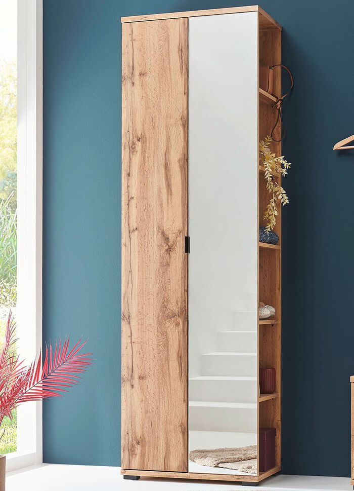 Moderne garderobekast in Wotan eikenhout 