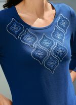 Shirt met strass-versiering op de voorkant 