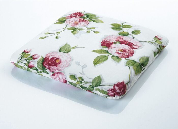 Kussens en kussens van voorbeeldige kwaliteit 