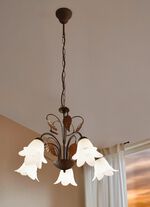 Metalen hanglamp met glazen kappen ZWART-GOUD