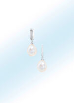 Clipconnector met gekweekte zoetwaterparels