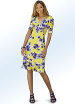Jurk met leuke plooien en wikkel-look 