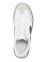 Sneakers gemaakt van synthetisch en su&egrave;de 