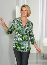 Overhemdtuniek met opvallende rimpels 