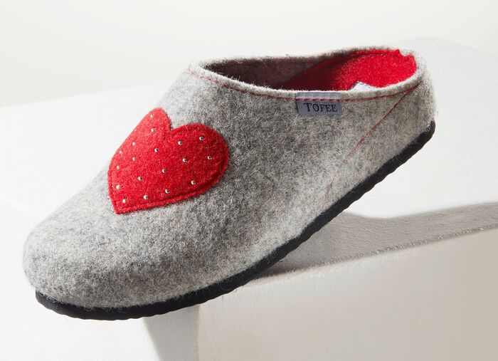 Pantoffel met bovenwerk van wolvilt LICHTGRIJS