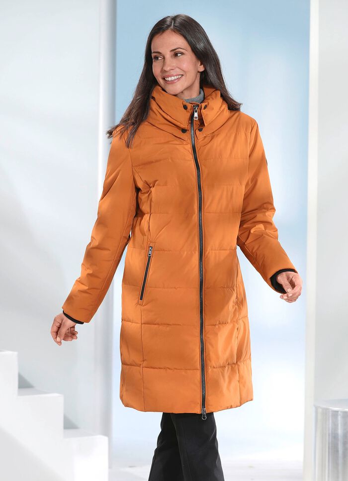 Functionele korte jas met veelzijdige kraag 