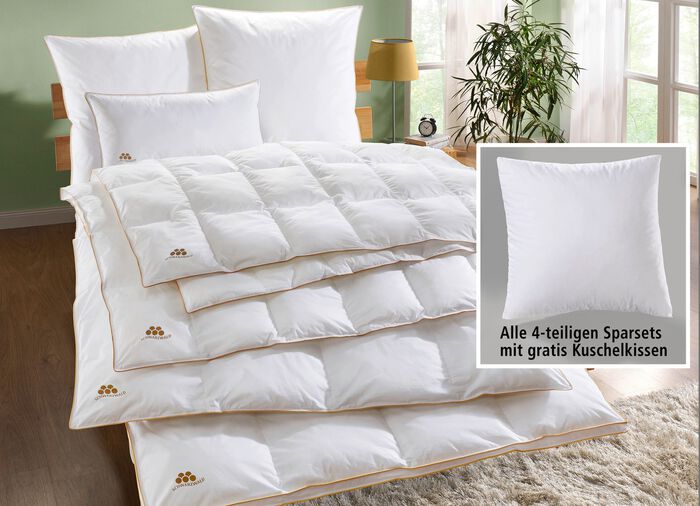 Beddengoedserie Zwarte Woud met gouden satijnen biezen 