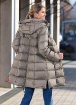 Korte donsjas in 2 kleuren 