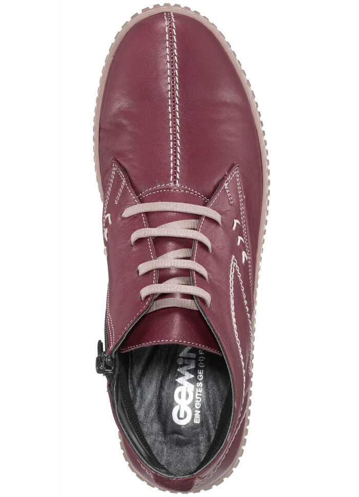 Gemini veterlaarsje met decoratieve stiksels ROBIJNROOD