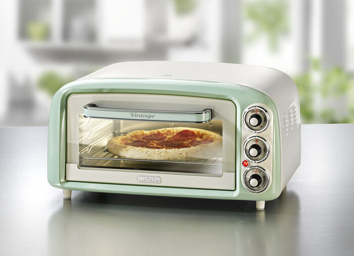 Ariete oven in vintage design GROEN
