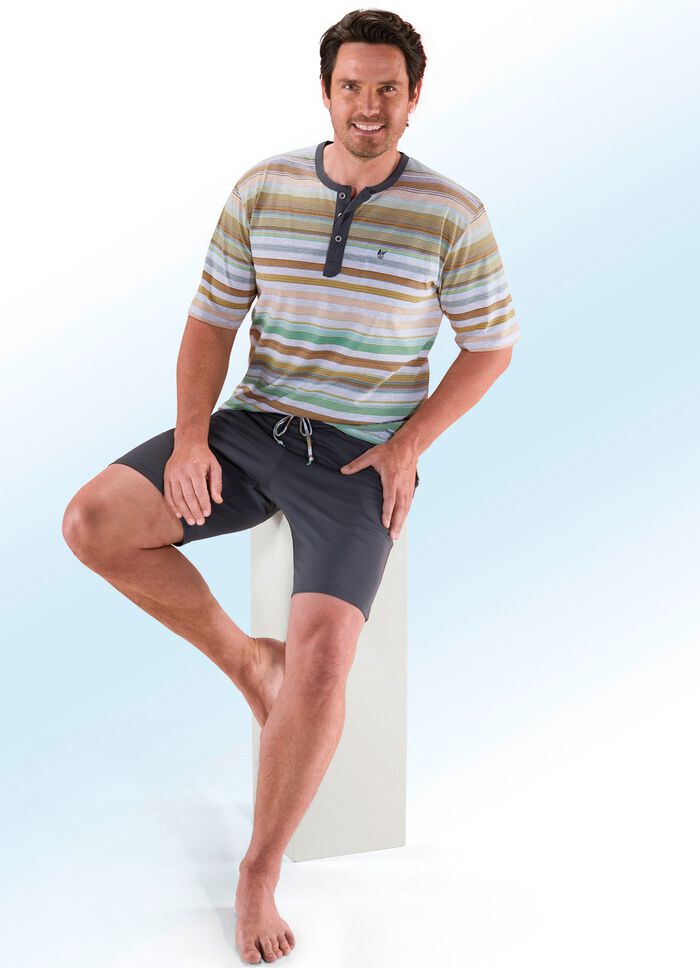 'Klima Komfort'-shortama, met knoopsluiting en garengeverfd dwarsstrependessin, van Hajo 