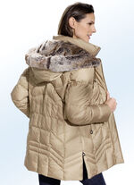 Donsjack in 2 kleuren met interessante quiltvariaties 