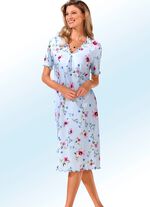 Nachtjapon met stolpplooien en gebogen manchetten 