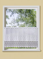 Klein raamgordijn met gebogen macramé-afwerking 