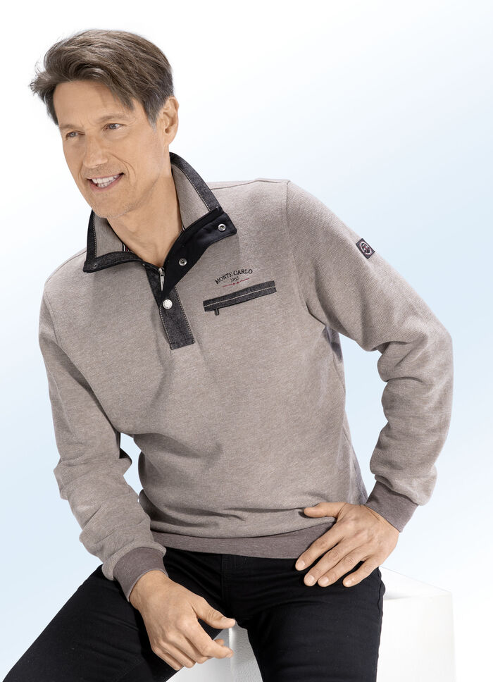 Schipperstrui 'Monte Carlo' met borduursel aan de voorzijde 