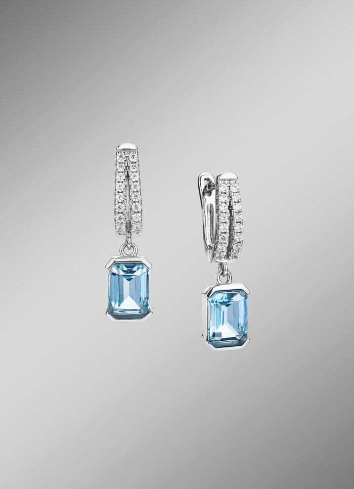 Sprankelende elegantie voor je oren: oorbellen met blauwe topaas 