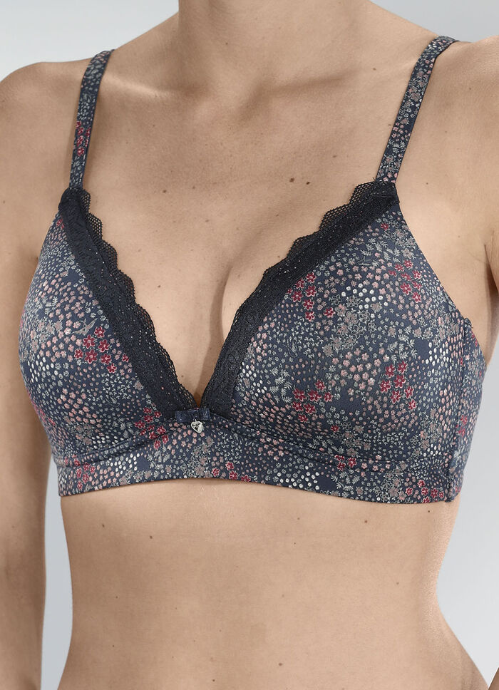 Sassa-bh met harmonieus bloemendessin 