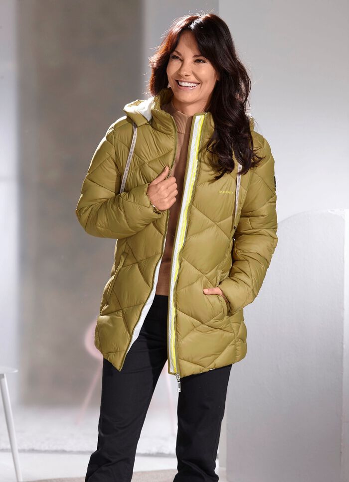 Jas met ruitvormig stiksel 