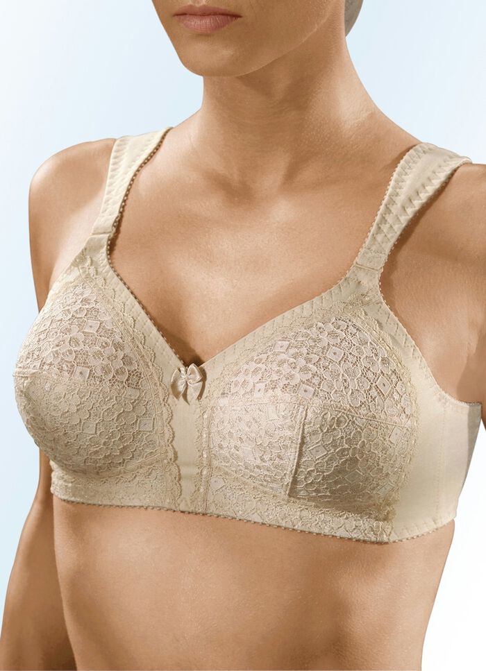 Formaat bh met kanten cups eronder 