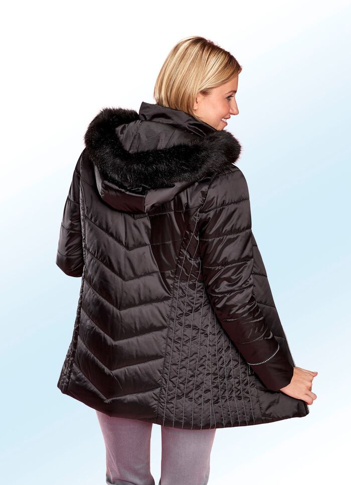 Jas met contrasterende stiksels 