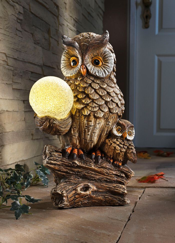 Op batterijen werkende uil met LED-bol 