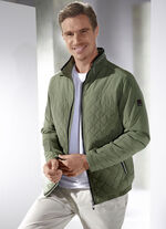 Blouson uit “Gate One” 
