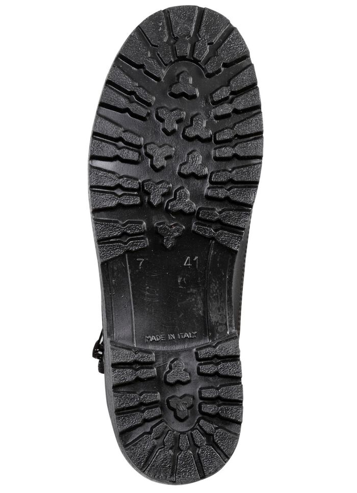 Enkellaarzen gemaakt van synthetisch materiaal 