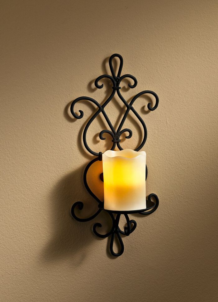 Ijzeren wandkandelaar 