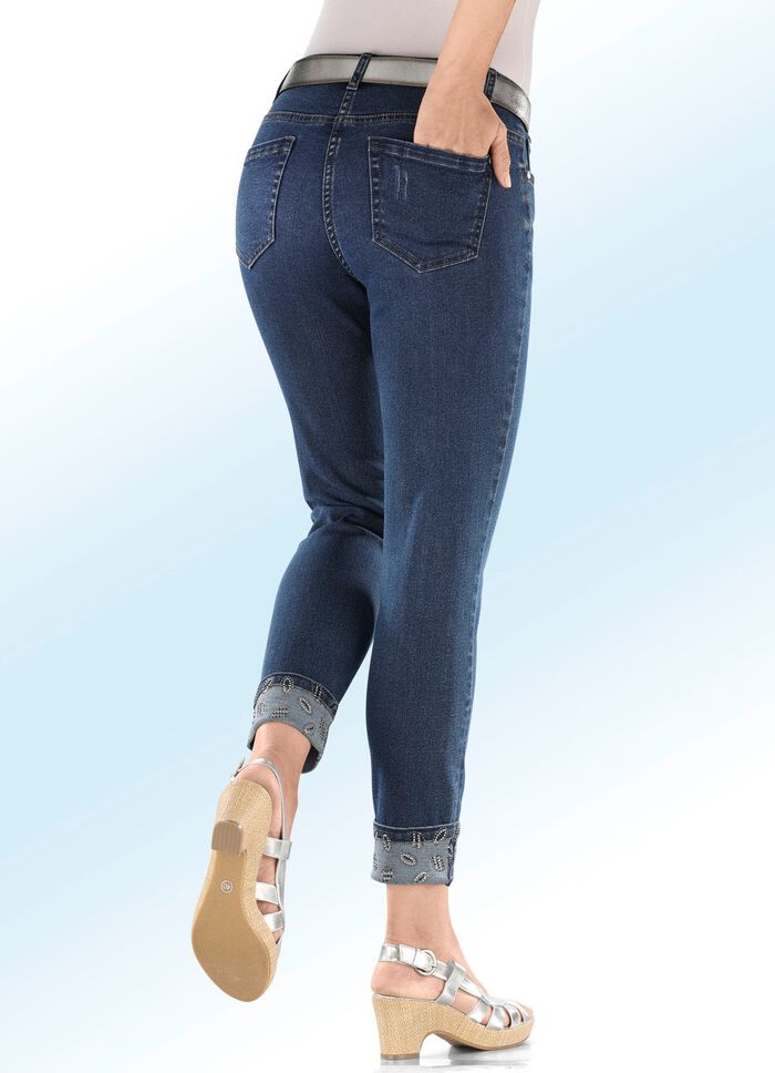 Chique jeans in 7/8-lengte met mooie strass-steentjes 