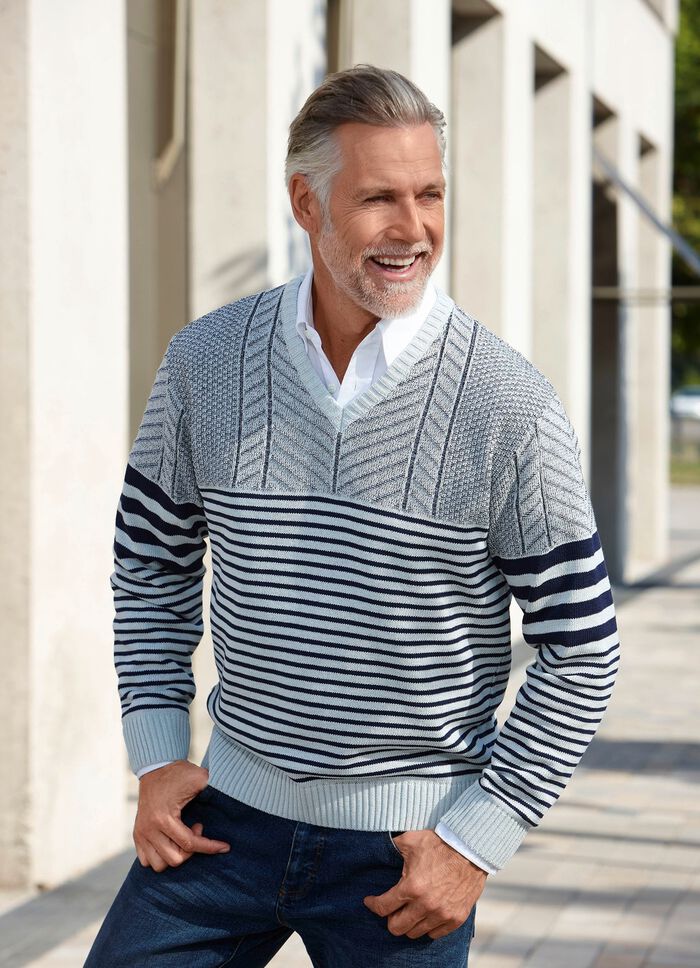 Trui met V-hals en gestreept en gestructureerd ontwerp 