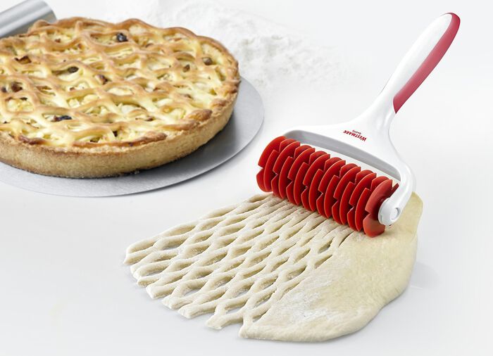 Roosterroller van Westmark voor prachtig gedecoreerde taarten 