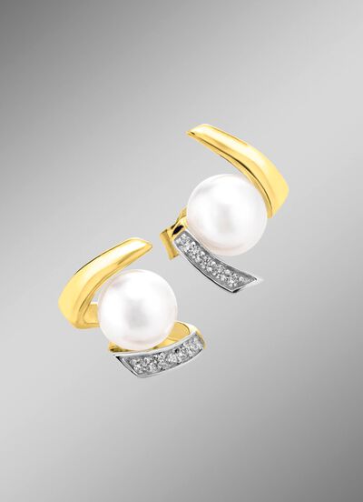Oorstekers met zoetwaterparels en synthetische zirkonia 
