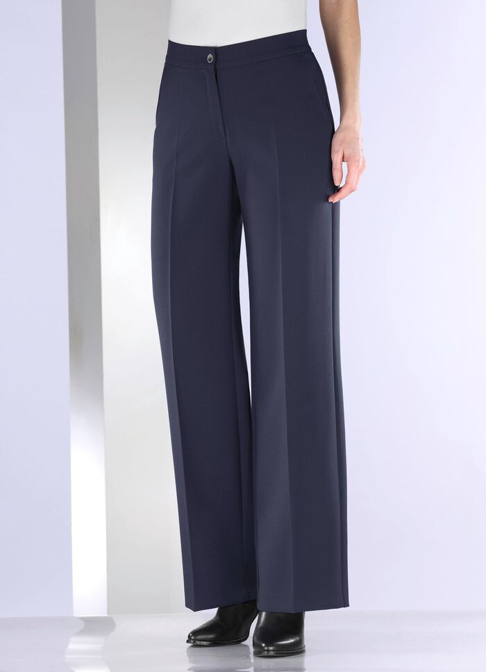 Broek met comfortabele breedte 