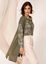 Gebreid vest in lange vorm 