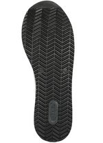 Remonte sneakers met effectieve vetersluiting ZWART