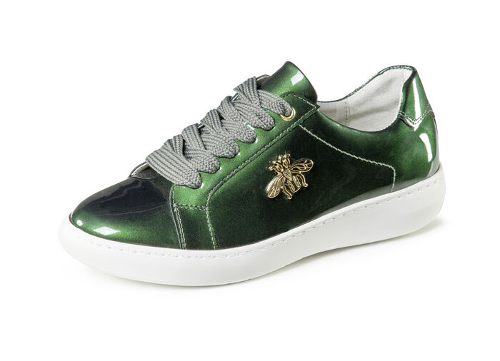 ELENA EDEN sneakers gemaakt van lakleer met elegante metalen sieraden DONKERGROEN