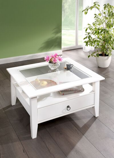 Massief houten salontafel in landhuisstijl 