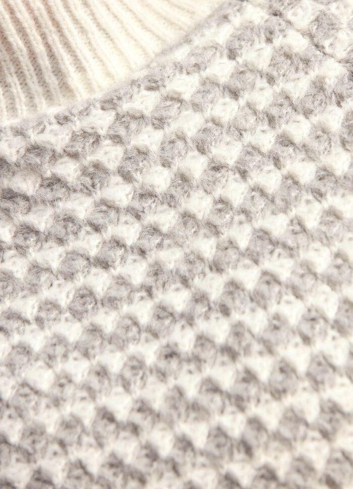 Trui met uitgebreide structuur 