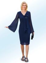 Jurk met een extravagante chiffon sjerp 